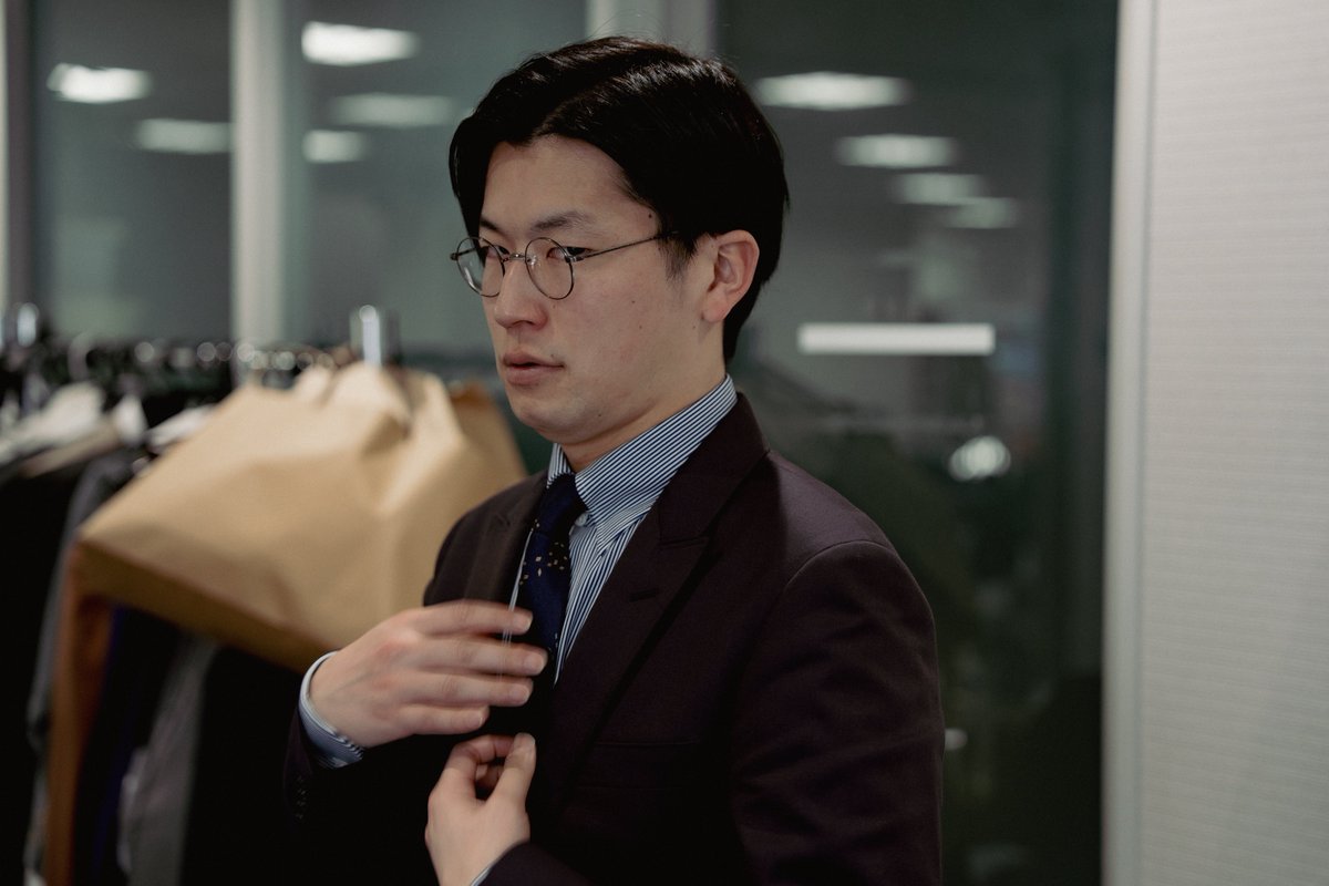 m_kondo0909's tweet image. 【オフショ】
respectオープニング映像撮影オフショ
cacao 浦田さんバージョン

撮影時にイメージが湧きやすように映像で登場するとあるデザインをお見せしたら浦田さんがすごっ！とおっしゃってくださったので、映像楽しみにしていただいて大丈夫かと思います🙆‍♀️

#cacao さん