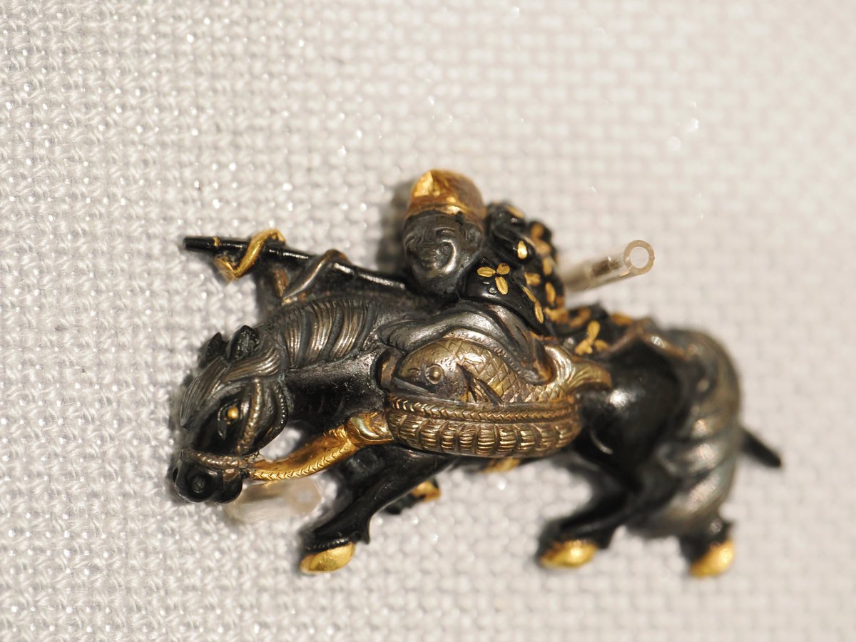 東京国立博物館の刀装具（2/7） 騎馬恵比寿大黒図目貫 山崎一賀（1