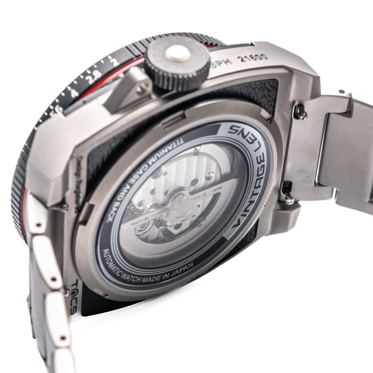 tacsimage's tweet photo. 本日全国発売

腕元に映し出す、レンズの美学。
『AUTOMATIC VINTAGE LENS III TITANIUM』

多層構造の“レンズ”ダイヤルと洗練されたケースのラインにより、落ち着きと成熟を感じさせる佇まいに仕上がっています。 https://t.co/CdHmtZ1doA