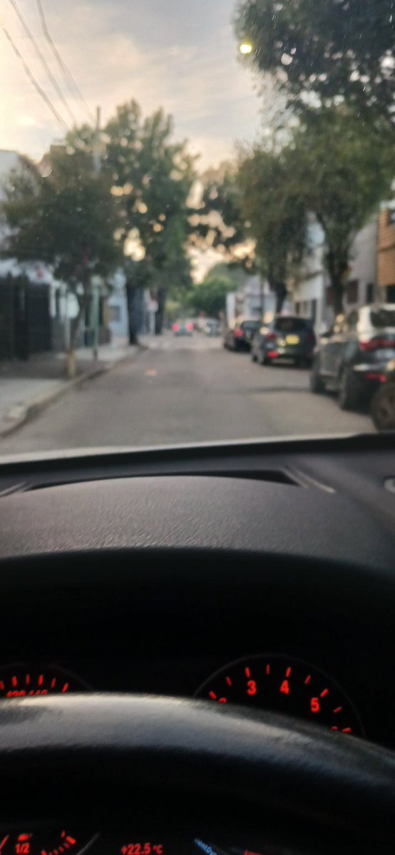 Buen día <a href="/RacingClub/">Racing Club</a>