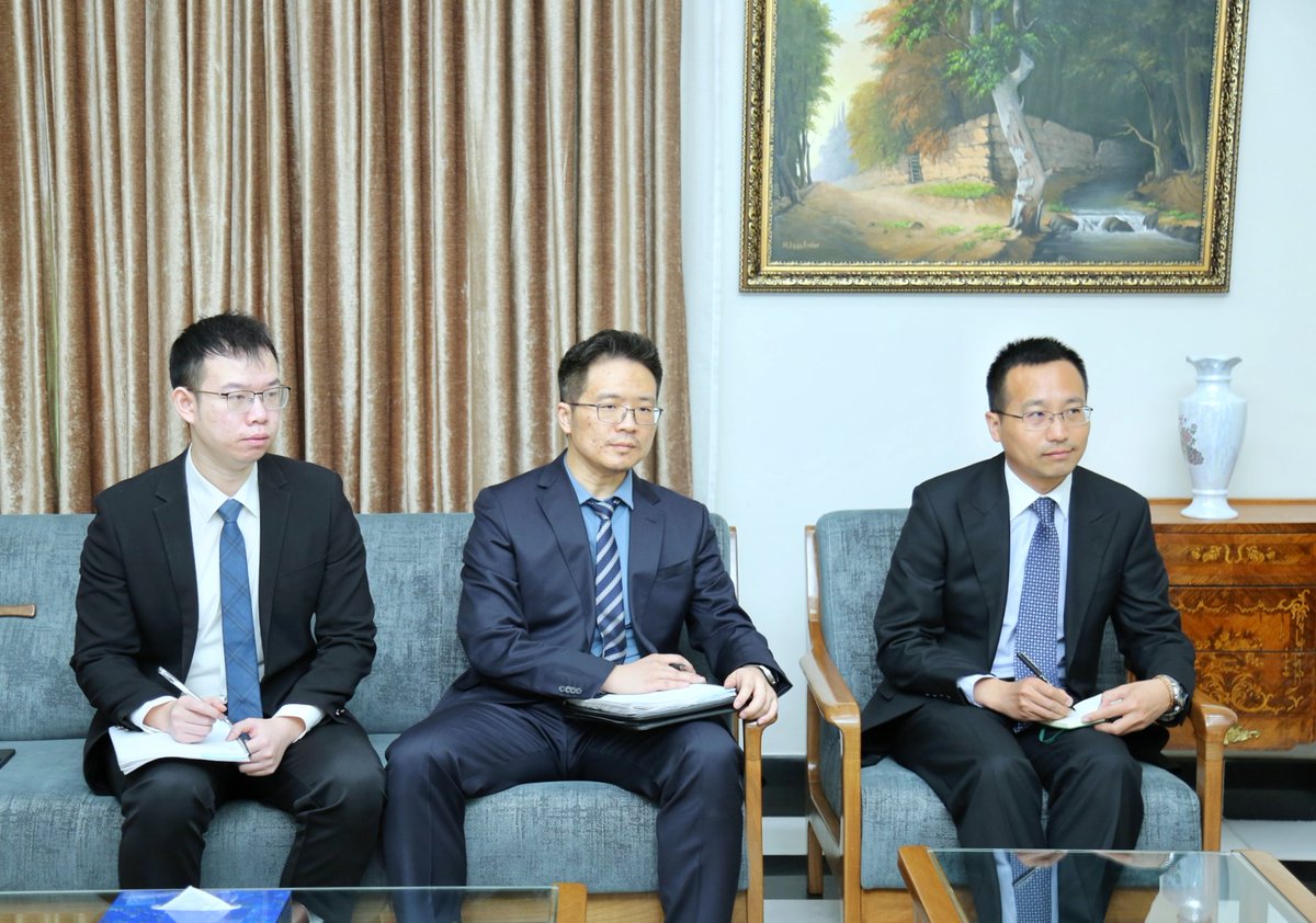 The Ambassador of the People’s Republic of China, Zhao Xing, called on IEA Foreign Minister, Mawlawi Amir Khan Muttaqi.

The meeting focused on ways to further strengthen bilateral relations between Afghanistan &amp; China, as well as recent regional security developments,
