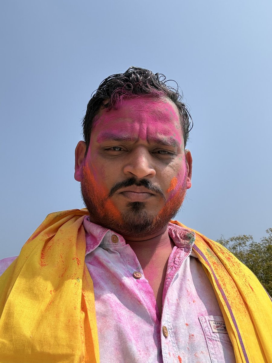 MohitAwadh1996's tweet photo. स्नेह, सौहार्द एवं समरसता के पावन पर्व होली की आप सभी को हार्दिक शुभकामनाएं।

#HappyHoli https://t.co/yqIXofus74