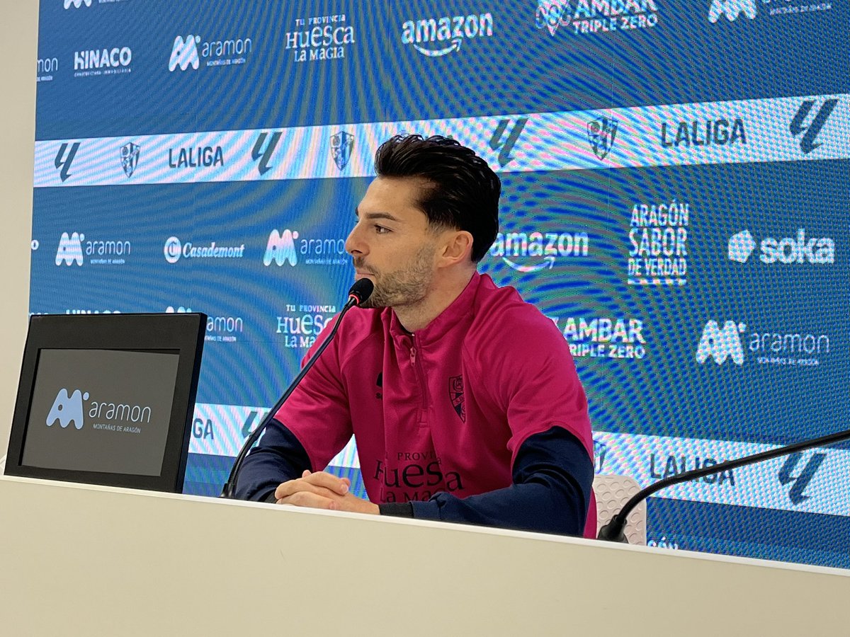 Adrián Mora tweet media