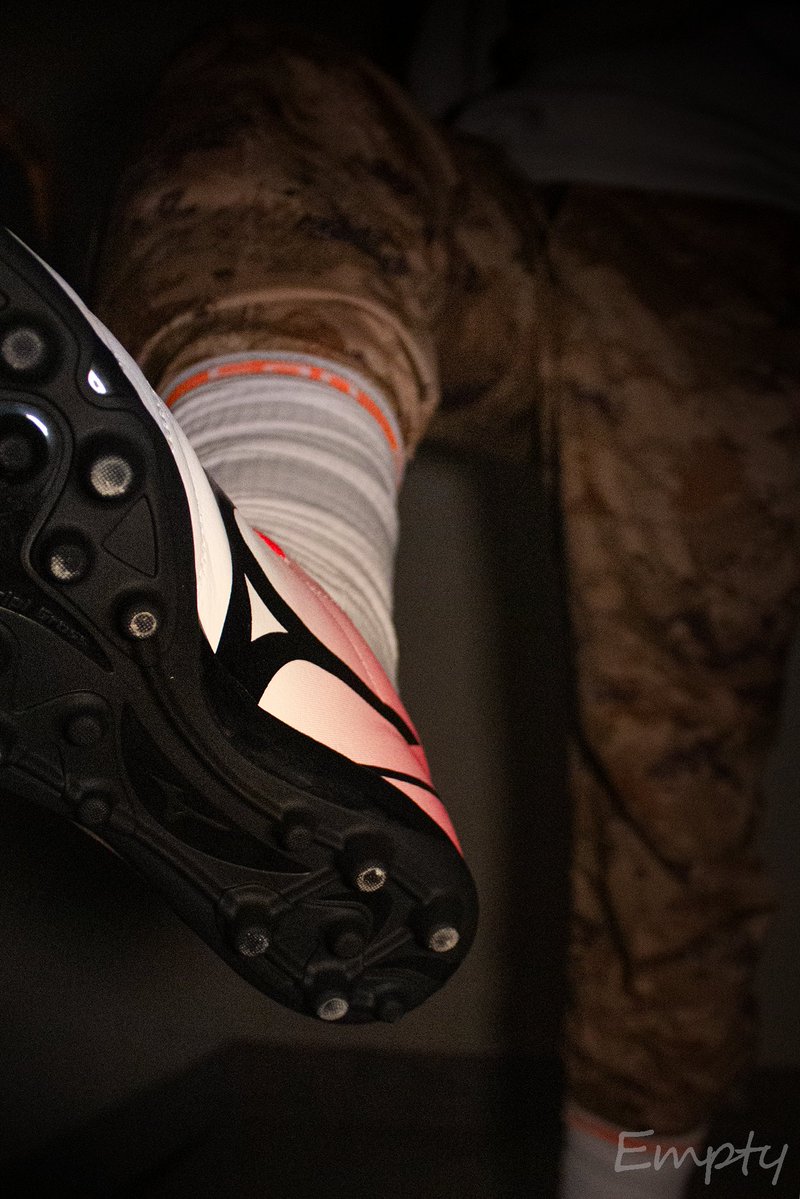 EMPty🇨🇳 tweet media