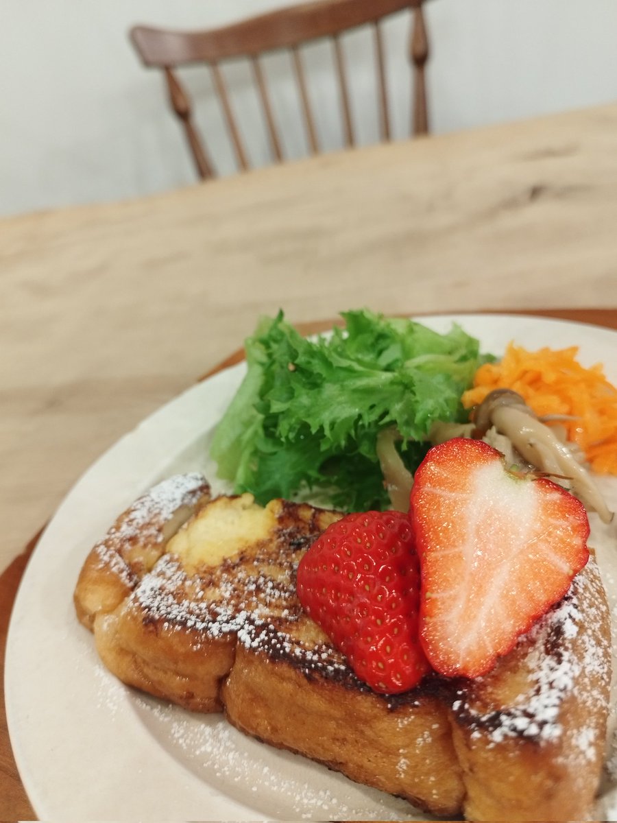 iPSh_Iron's tweet photo. 2月フレンチトースト系しか食ってねぇ https://t.co/vmTkildOgj