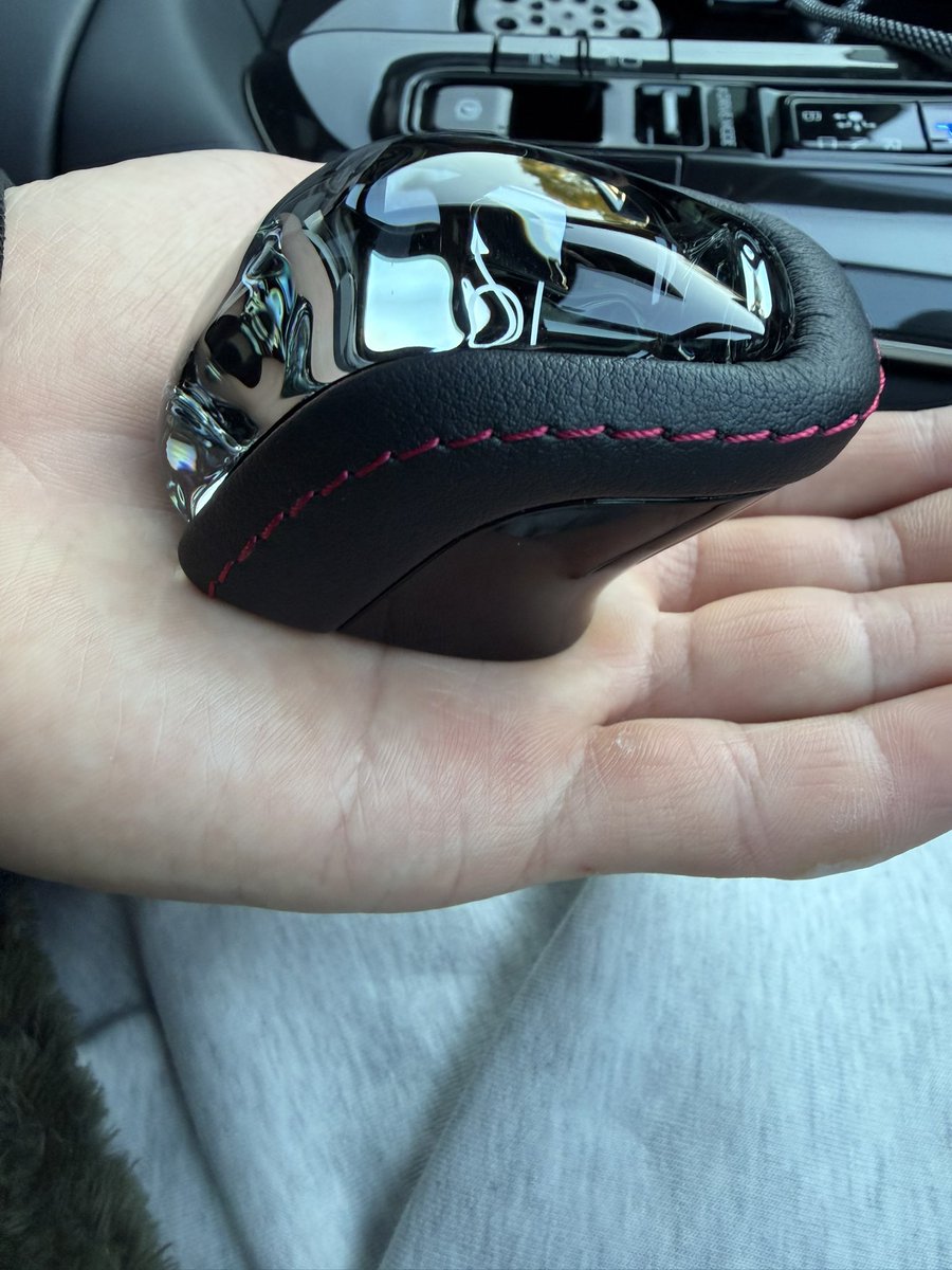 グッチ@CROWN SPORT tweet media