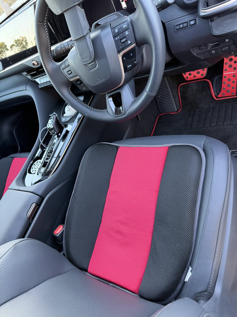 グッチ@CROWN SPORT tweet media