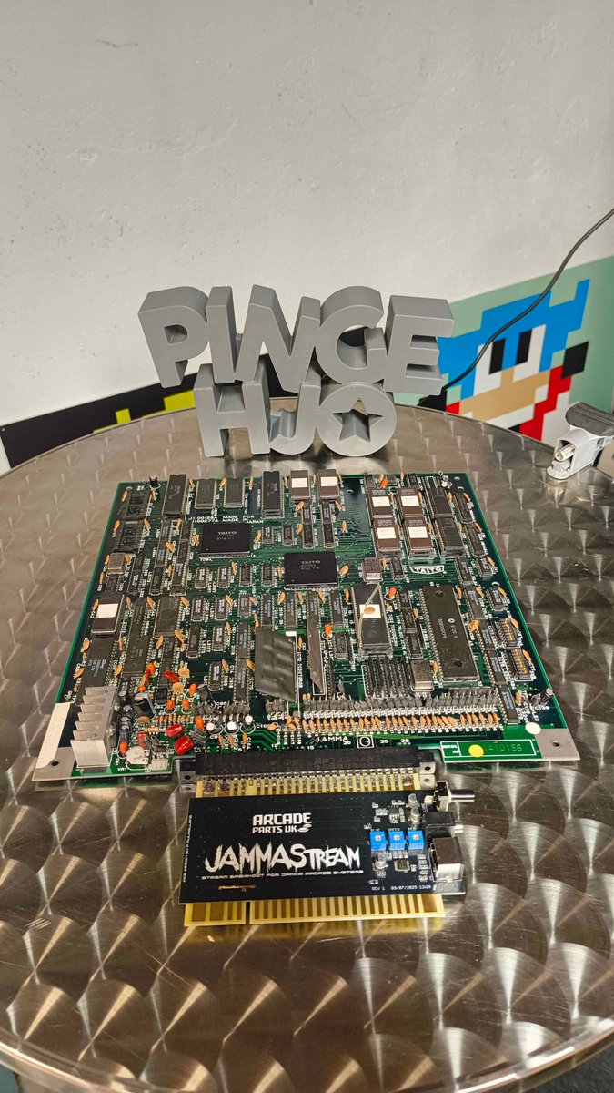 ArcadePartsUK's tweet photo. JAMMAStream coming along nicely. Friend of the shop Pinge_Hjo has been putting it through its paces live over on Twitch and giving it a proper workout on real hardware.

What would you want to run through JAMMAStream first?

#ArcadePartsUK #JAMMAStream #JAMMA #ArcadeHardware https://t.co/A2vOYVKpJw