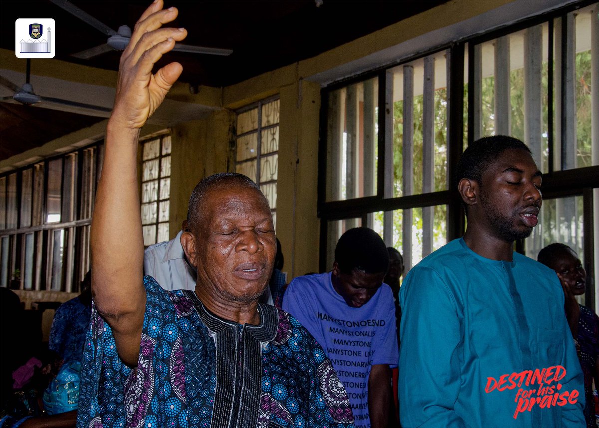 ChapelUnilorin's tweet image. His Presence is right where we want to be🙇💕

#lastsundayofthemonth
#cotl
#sundaypics