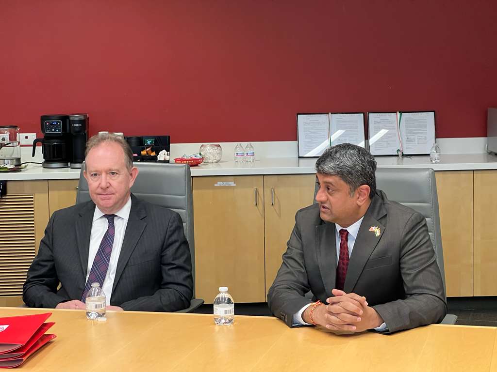 cgihou's tweet photo. Consulate General of India, Houston is pleased to join the University of Houston and Aligarh Muslim University (AMU) for the formal signing of Memorandum of Understanding (MoU) to further collaboration through academic programs in instructions research and faculty development among the faculty and students of both institutions reflecting our shared commitment to knowledge, inclusion, and global engagement.

This agreement builds on the vital role played by alumni and academic leaders in both countries in nurturing long-term partnerships and creating opportunities for young scholars and innovators.

Consul General D.C. Manjunath underlined that such collaborations are key pillars of the India–U.S. higher education partnership and are fully aligned with India’s National Education Policy focus on internationalization of higher education and global academic mobility. He emphasized that sustained academic engagement, mobility of students and faculty, and joint research ecosystems are central to fostering meaningful people-to-people ties between India and the United States. He also urged both the institutions to establish a feedback mechanism to evaluate progress on implementation of the Understanding. 

CGI, Houston enjoys deep and growing linkages with leading U.S. educational institutions, including the University of Houston. Notable initiatives include the ICCR-supported Chair for Indian Studies at UH, with a specific focus on Tamil language, collaboration on geoscience data, including the establishment of a major data repository in partnership with directorate General of Hydrocarbons, showcases how academia and industry can work together to support energy security and cutting-edge research.

CGI, Houston remains committed to supporting universities, scholars, and students across our jurisdiction in building robust academic bridges between India and the United States, and welcomes new proposals for collaboration from higher education and research institutions.

#IndiaUSPartnership #HigherEducation #AcademicCollaboration #IndiaInUSA #CGIHouston