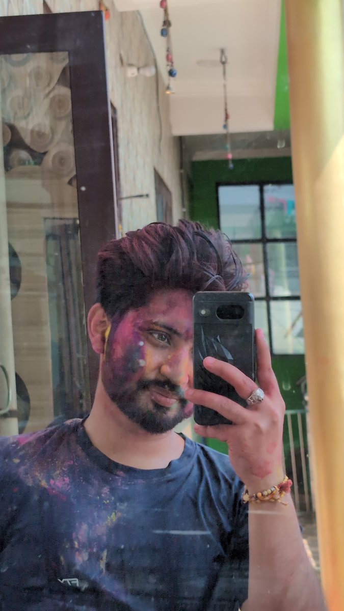 Devtomar890's tweet photo. Happy Holi 🫟 https://t.co/NqdjzczhND