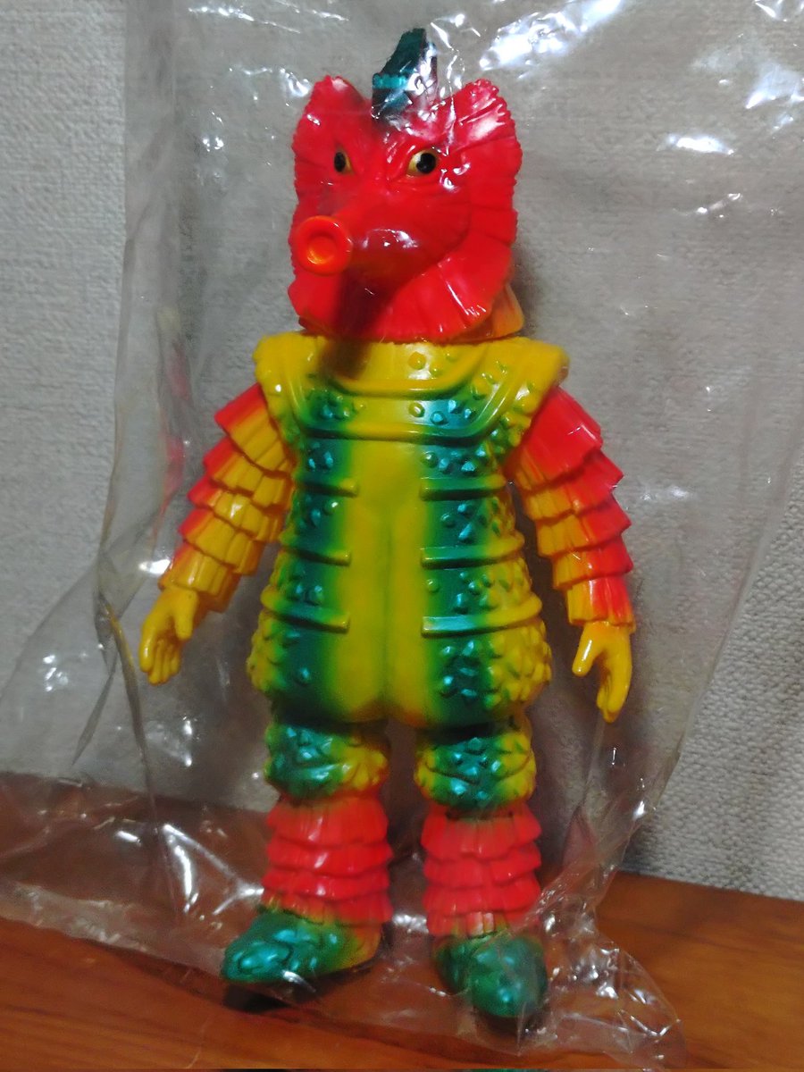 十数年ぶりに買い戻した怪獣郷ミステラー星人(善) #円谷