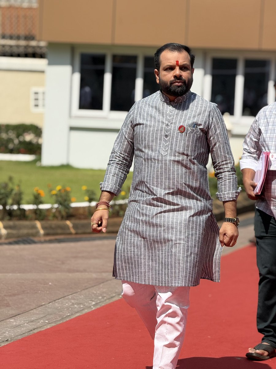 ivikrantpatil's tweet image. 📌अर्थसंकल्पीय अधिवेशन २०२६: आठवडा २; दिवस १

📍विधान भवन, मुंबई.

#mlc #mumbai #vikrantpatil