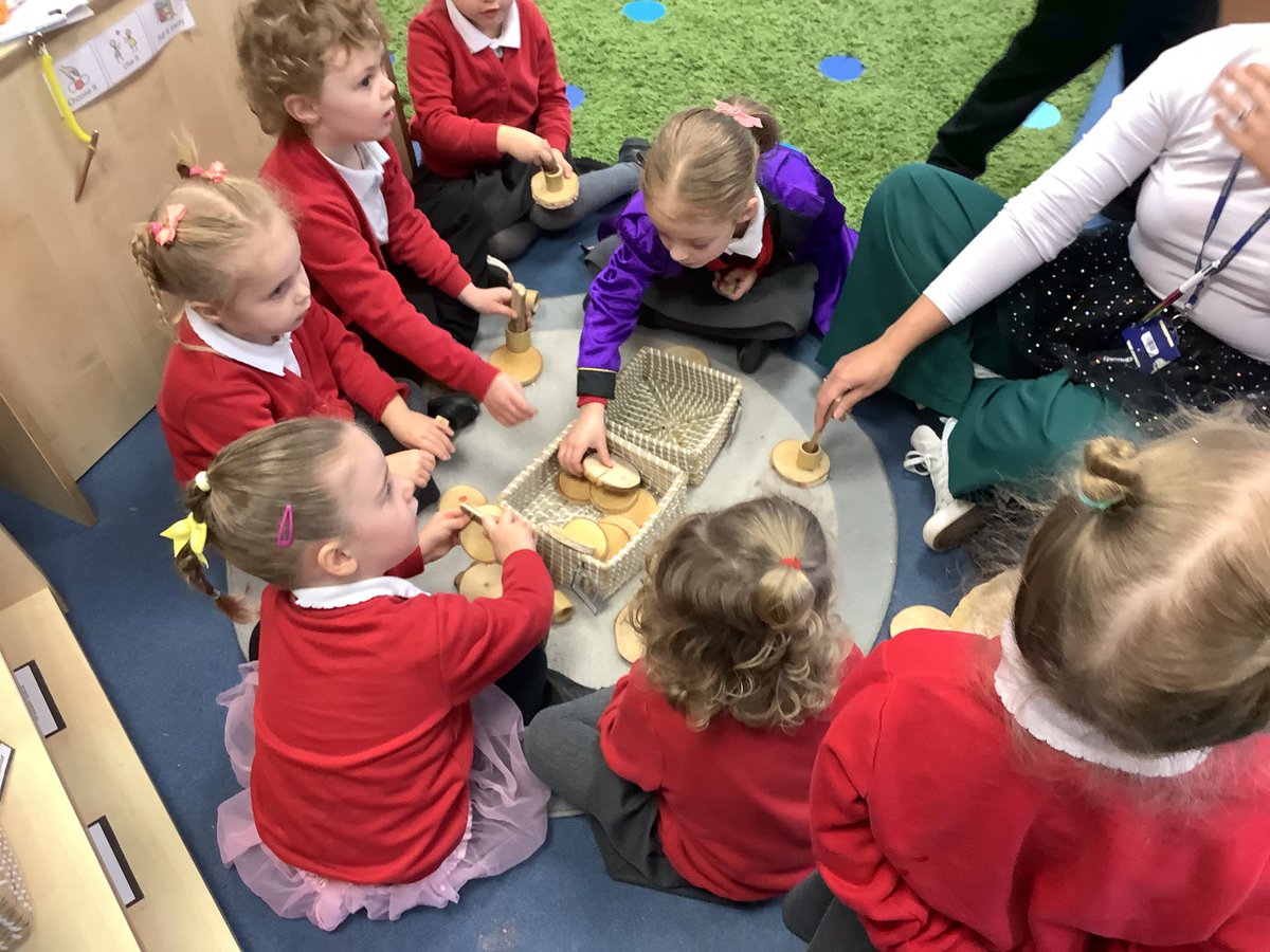 NurseryOPS's tweet photo. Our SingUp learning today was all about baking a cake. Then the children made their cakes during play. Some girls stirred whilst one boy cracked the eggs.
Bake bake bake, we’re gonna make a cake cake cake!
#playlearnandgrowtogether #singup https://t.co/VBeOQD4OqU