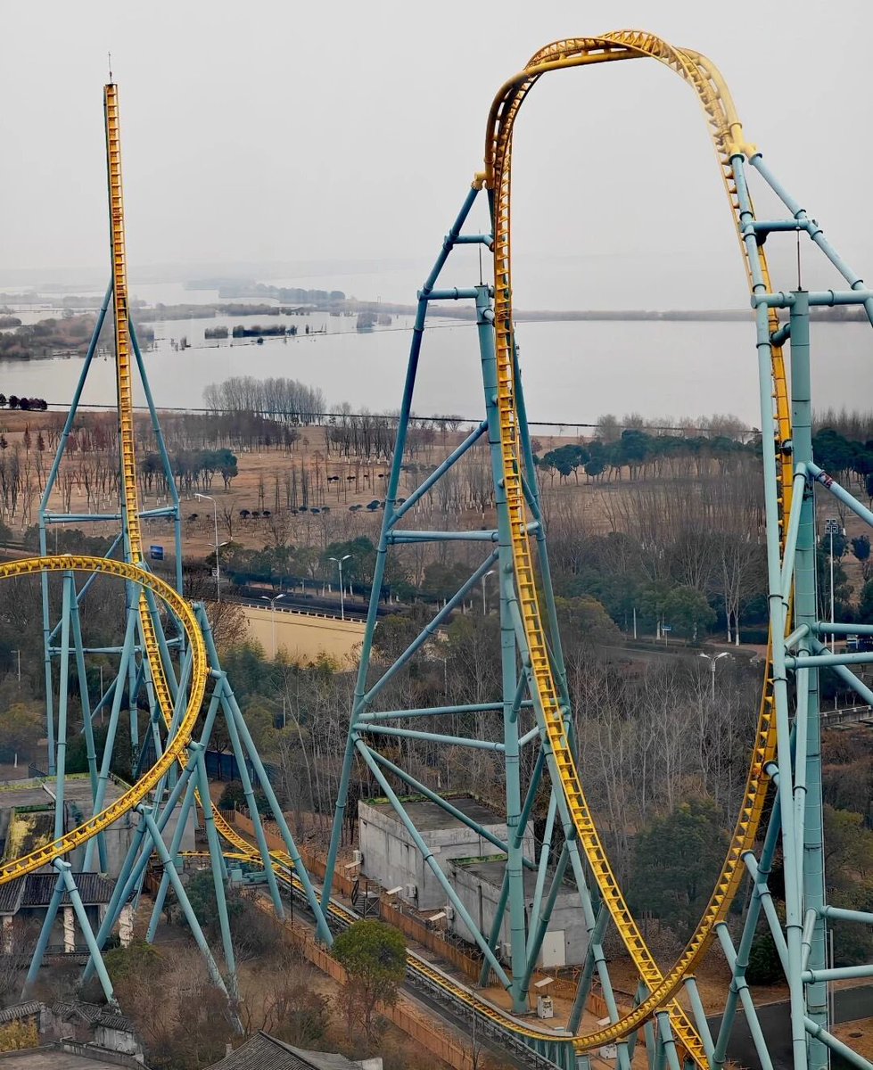 Roller Coaster Dream 过山车之梦 tweet media