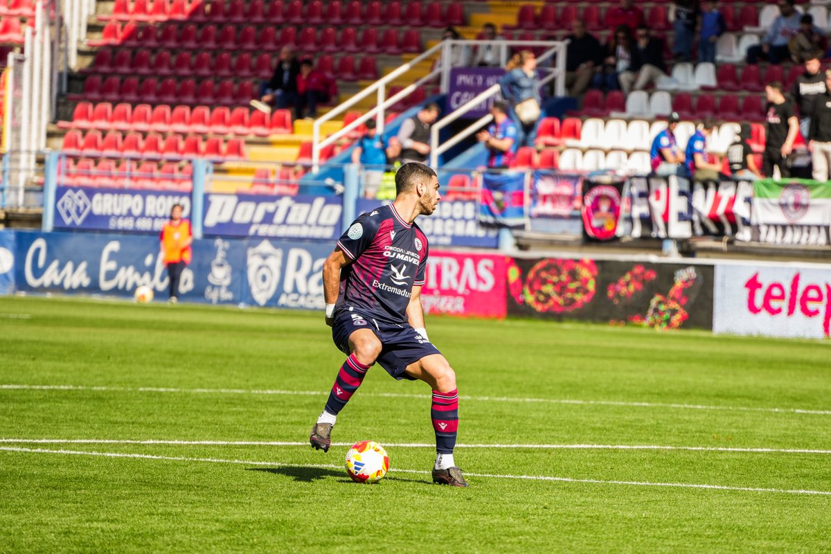 CD EXTREMADURA tweet media