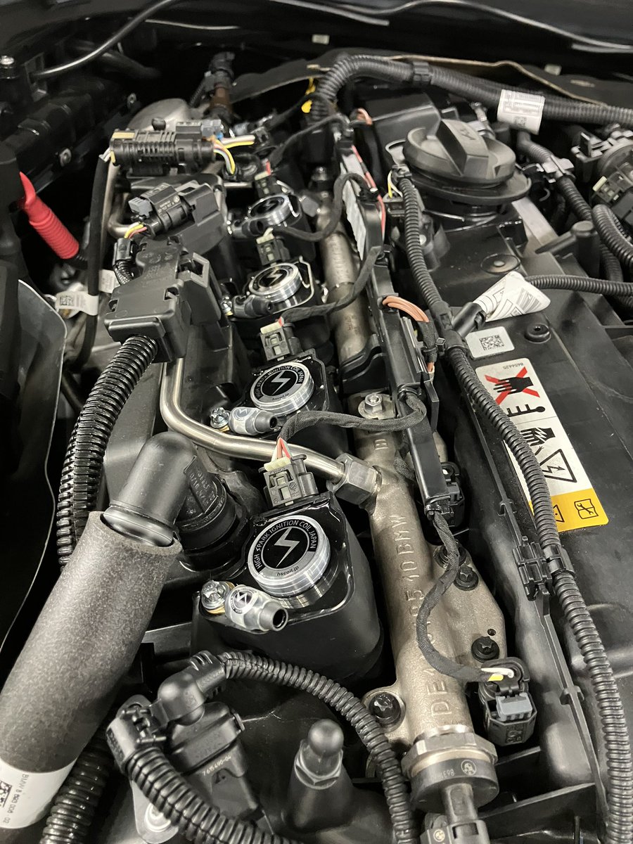 FIkeyan's tweet photo. 本日、GR小牧でTDIのサブコンとMAXORIDOからのハイスパークイグニッションコイルとプラグもNGKプレミアムRX7番の点火系も同時に取り付け交換をしてもらいました😊✨
少しづつ学習させて慣らして行こう♪
これで更に走るのが楽しみになった🤗
#GRスープラ
#MAXORIDO
#TDItuning 
#GRガレージ小牧 https://t.co/k8429Xd9Yp