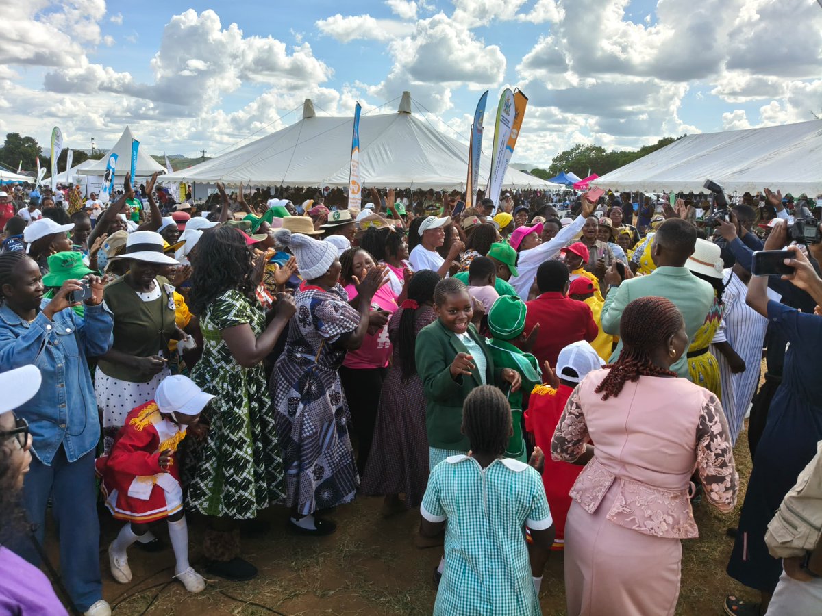 unwomenzw's tweet photo. As we mark #IWD_2026 Today @UN_Women shared the @UN Resident Coordinator’s call:

#JUSTICE must reach every woman, especially those in rural communities! We Unite with Women &amp; Girls to demand Equal Rights, Equal Justice and Equal Futures for All. 

#CSW2026 #GenerationEquality https://t.co/j4KE8HuaNc