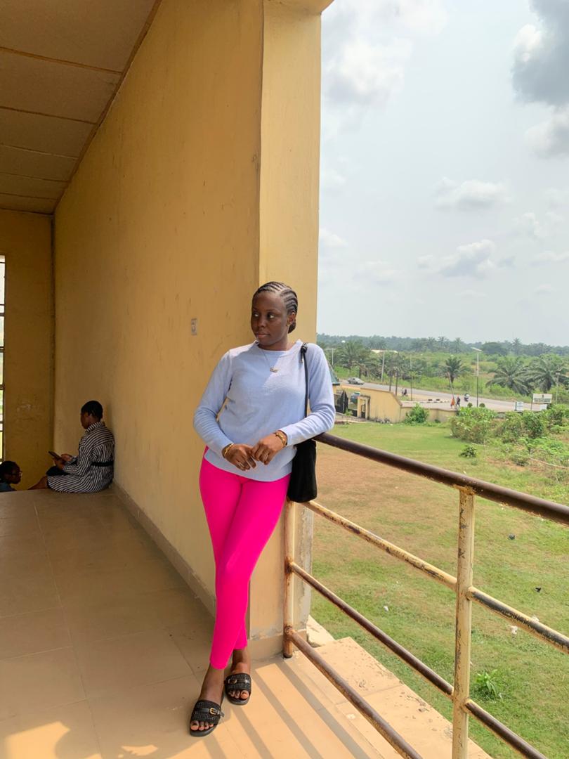 Anita✨ tweet media