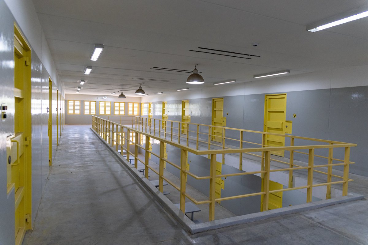 Aprobamos un conjunto de pautas a seguir en la implementación de medidas de restricción mecánica de movimientos en contexto de encierro. 

La aplicación es de carácter obligatorio en todos los establecimientos penitenciarios del <a href="/SPdeCordoba/">Servicio Penitenciario de Córdoba</a>, con capacitación previa y obligatoria