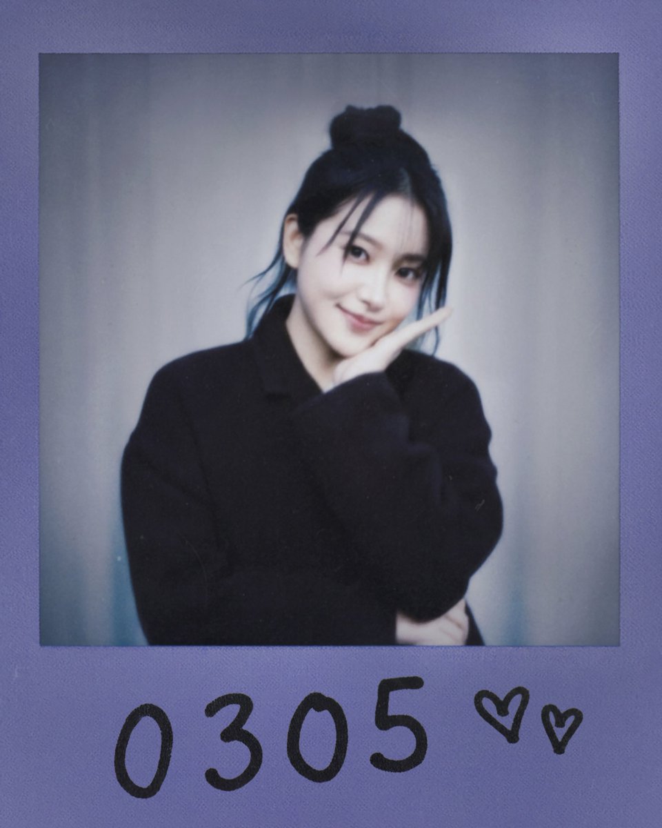 HAPPY YERI DAY💜

#YERI #예리
#RedVelvet #레드벨벳
#HAPPYYERIDAY