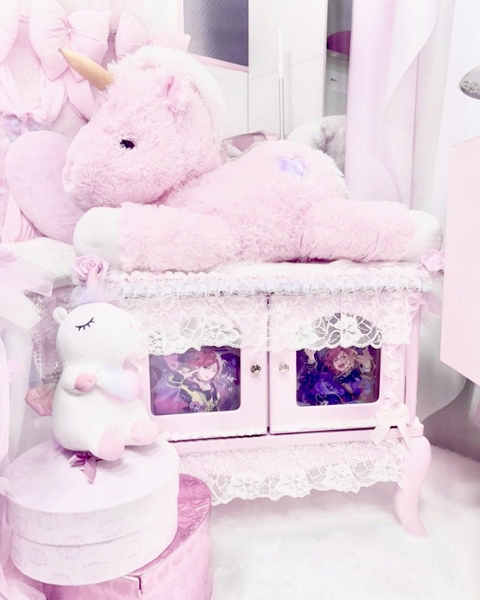 (ˆ꜆ . ̫ . ).ᐟ.ᐟ💮 tweet media