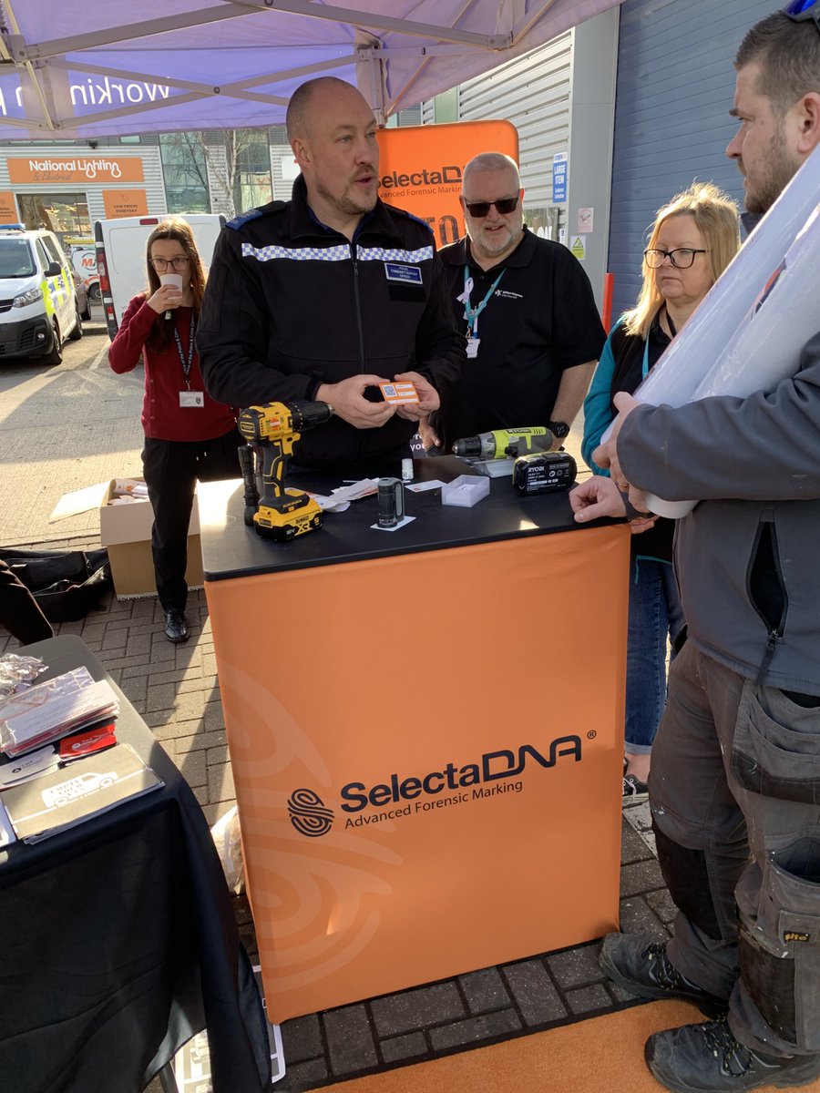 SelectaDNA tweet media