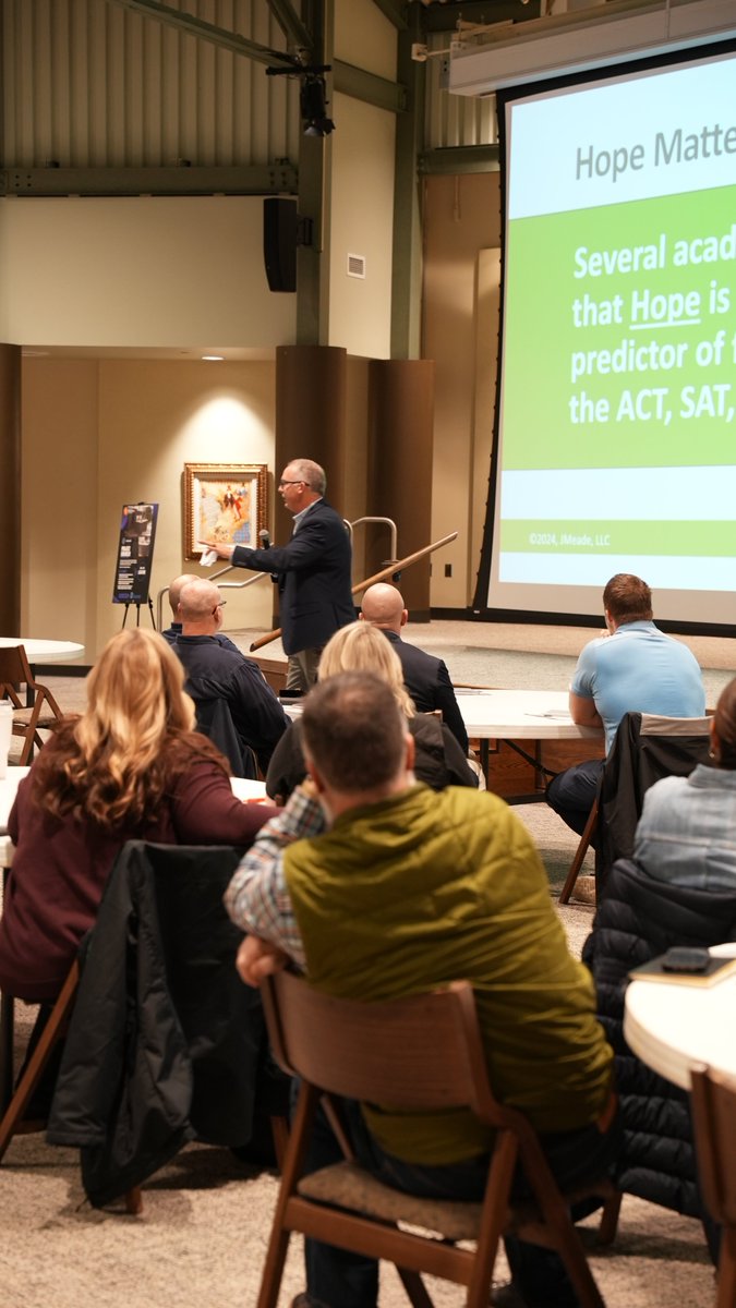 ConnectWithAMC's tweet photo. Special thanks to Shawn Hendrix from JobsOhio and Dan Leffingwell for sharing valuable information on how we can refine our approach to building the manufacturing workforce pipeline here in northwest Ohio. #ohiomfg #manufacturing https://t.co/la9dhSXJsT