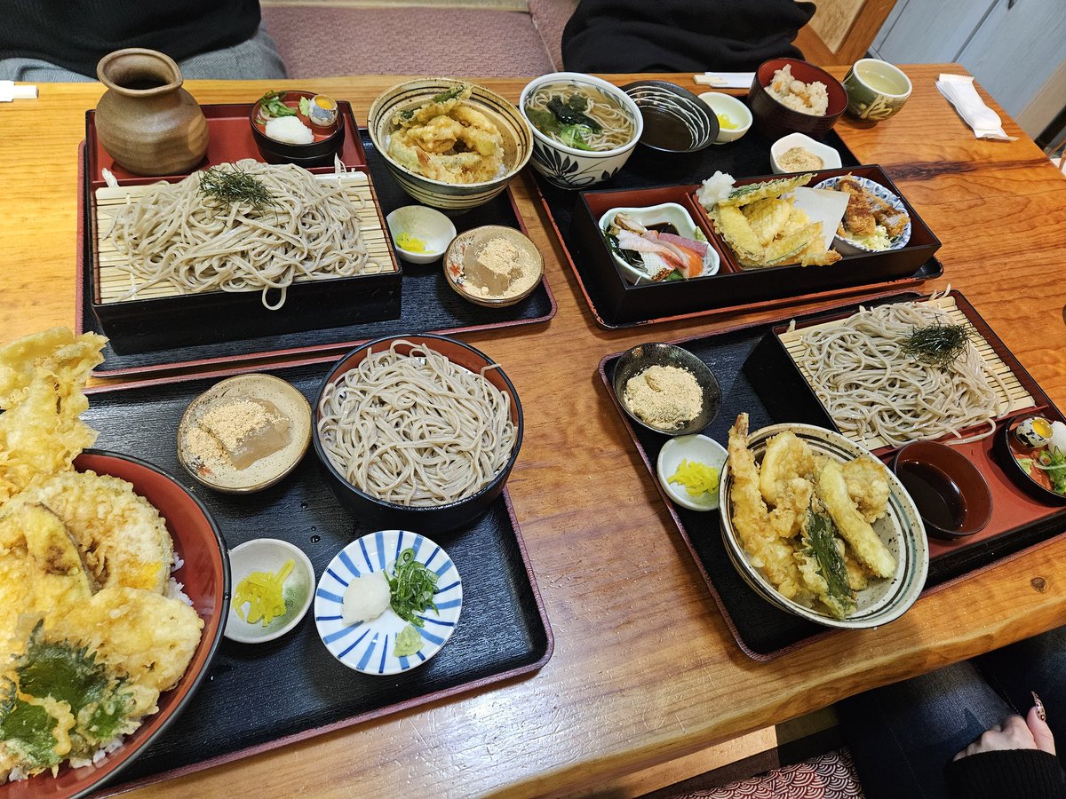 춘장덕후 tweet media