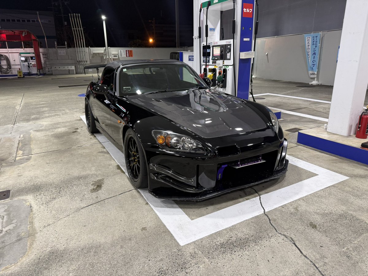Rensakura18's tweet photo. #s2000 #vtec #ガソスタ #峠　#レッツゴー https://t.co/HzCoVc9PdK