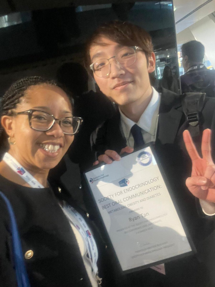 janoviee's tweet photo. Well done to Ryan Tan for winning best oral presentation. @ChiomaIzzi let's do more joint work and collaboration! :) https://t.co/ZJVlvY5GXT