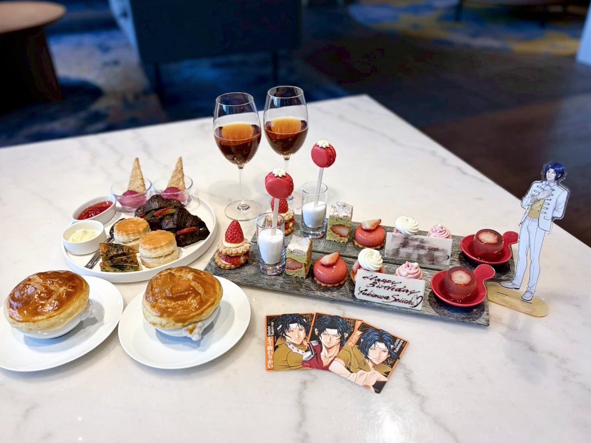 びよよん tweet media