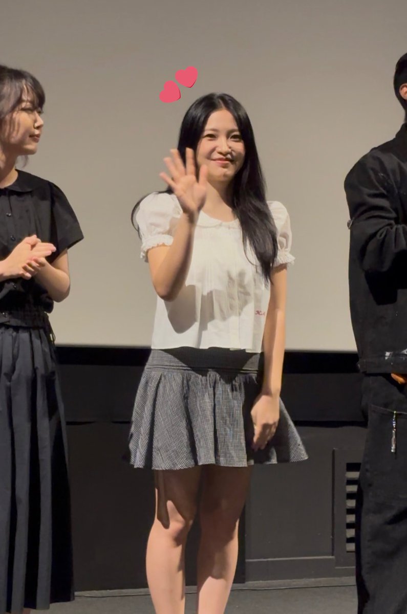 팬을 발견하면 항상 밝게 인사해주는 예림아!!
이번 26년 생일도 너무너무 축하해💜🎂

#삼월오일_예림이날
#Act27StarringYERIM