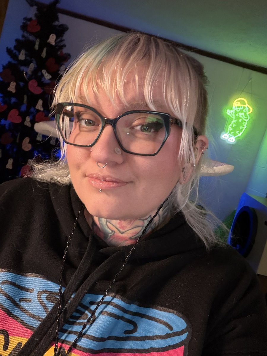 GrumbleBeaTuna's tweet photo. On Wednesday, we solve puzzles. Come chill while I play Lost in Play 💜 https://t.co/T0hTX6W36X https://t.co/FlTftlld1p