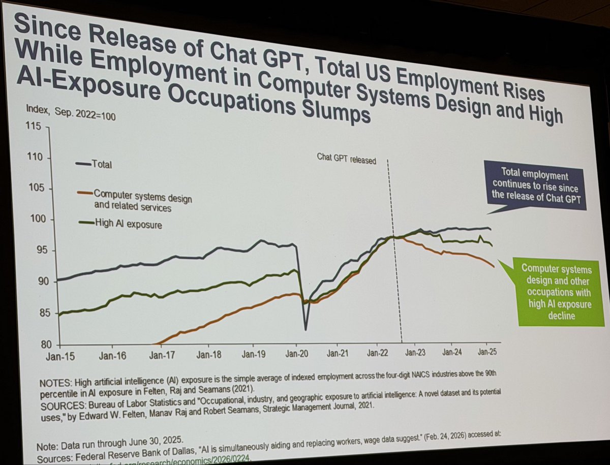 Tom Kerr tweet media