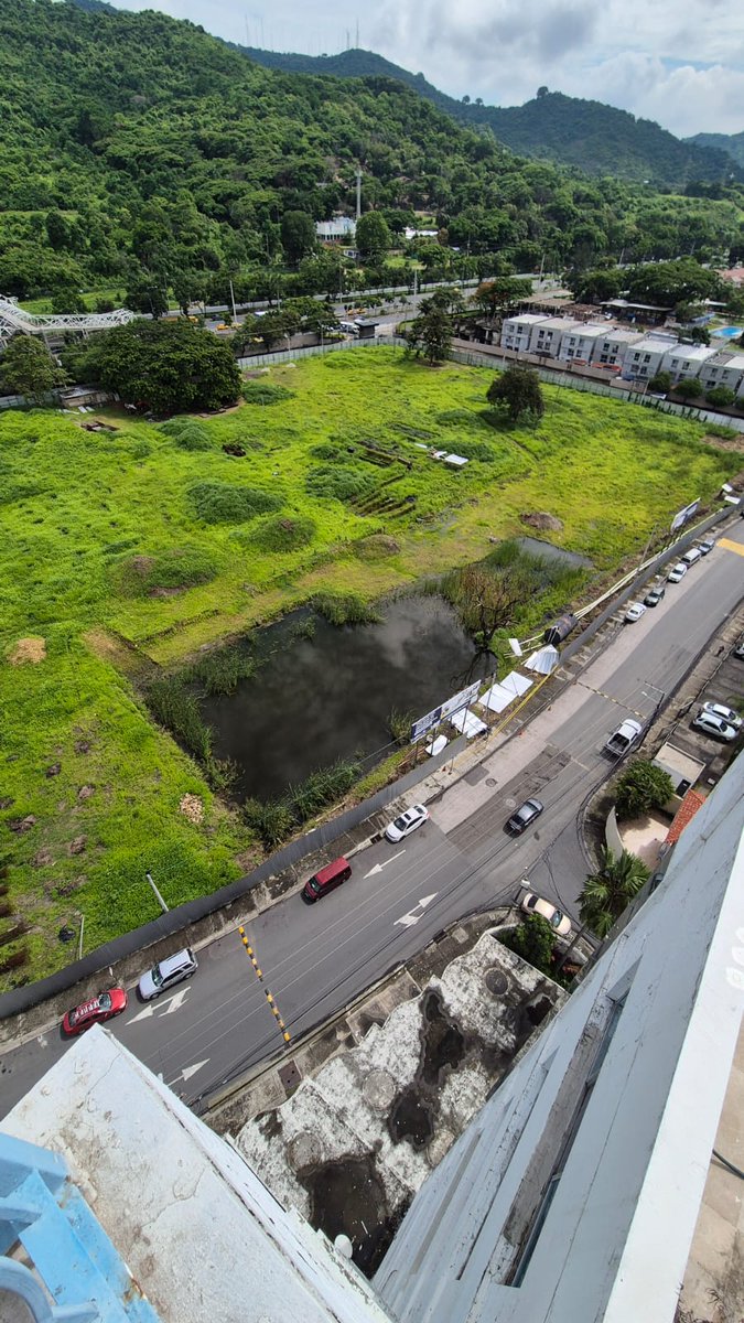 ALERTA EN PUERTO AZUL

¿Vamos a permitir que Blue Town Center avance sobre el terreno donde estudios técnicos ya han demostrado un afloramiento de aguas subterráneas, con impacto potencial para 11.500 residentes?

Al rechazarse la nulidad del permiso, se permitiría:
• Demolición