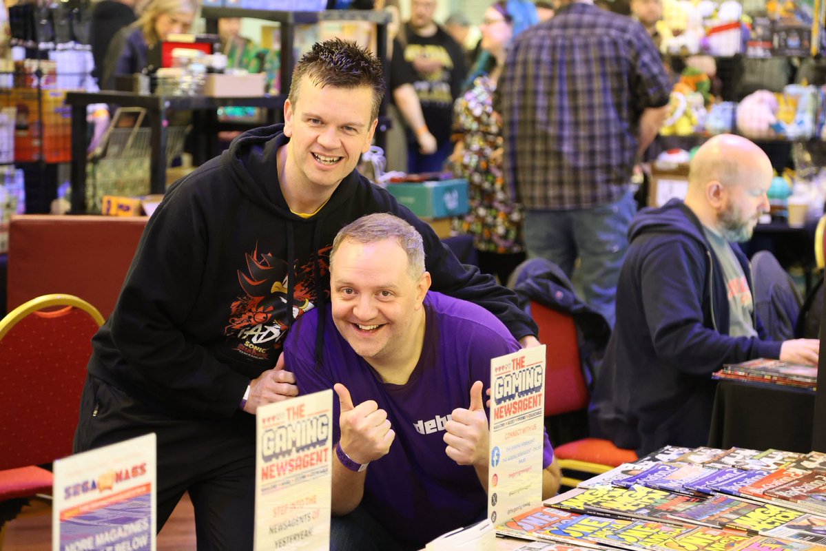 Debug Magazine tweet media