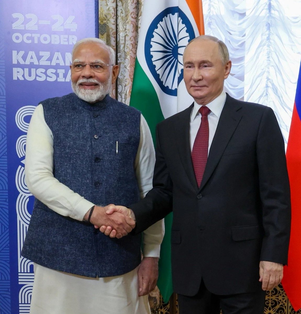 shorts_91's tweet image. Russia to divert 9.5 million barrels of crude to India as Strait of Hormuz crisis disrupts Middle East oil flows.

Read more on, shorts91.com/content-detail… 

#MiddleEast #StraitsofHormuz #OilImport #Russia #CrudeOil #IndiaRussia