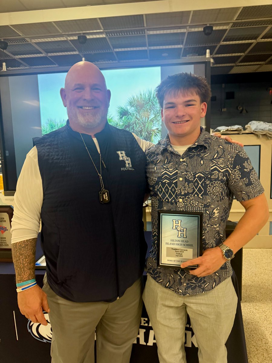 Thaddeus Czarnecki tweet media