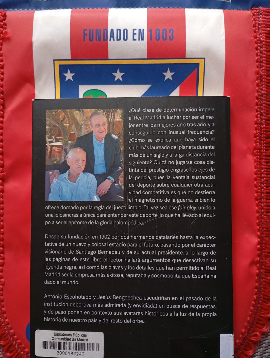 #ZAPEANDO3053
La discoteca Amnesia la fundó un fallecido madridista.
Antonio Escohotado que "escribió"
La Alforja de la Gloria de Bengochea 
Se os ha olvida'o?