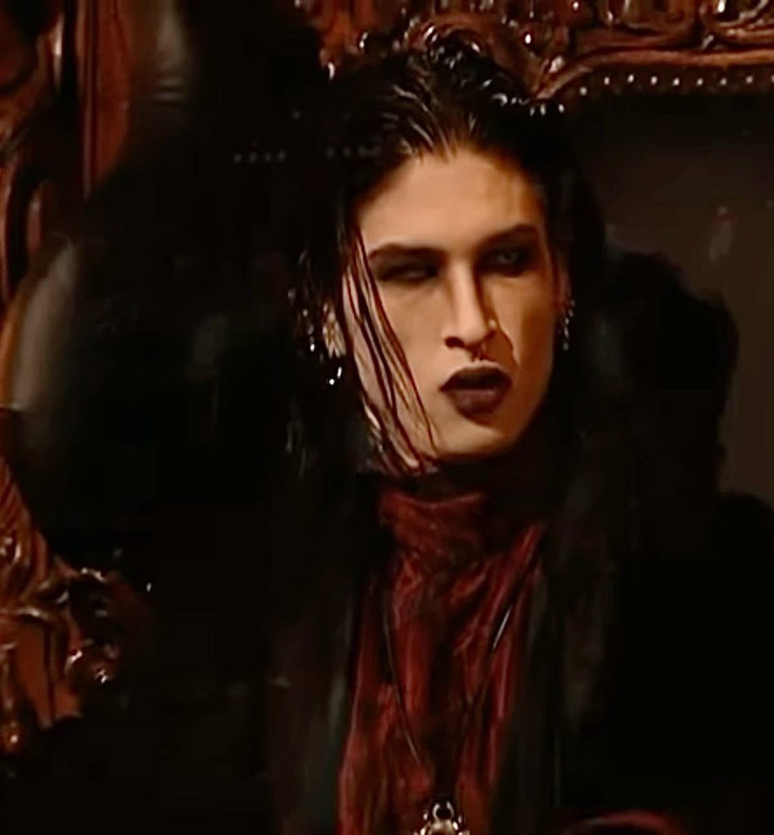 ONE VAMPIRIC MA - STER ! tweet media