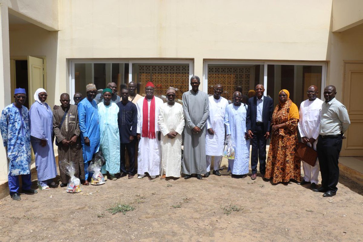 lefndasp's tweet image. Le CNIA prépare son renouvellement en juin pour renforcer la gouvernance et la compétitivité de la filière arachidière, avec le soutien du @fndasp /PCAE.

#Agriculture #Arachide #Sénégal #Gouvernance