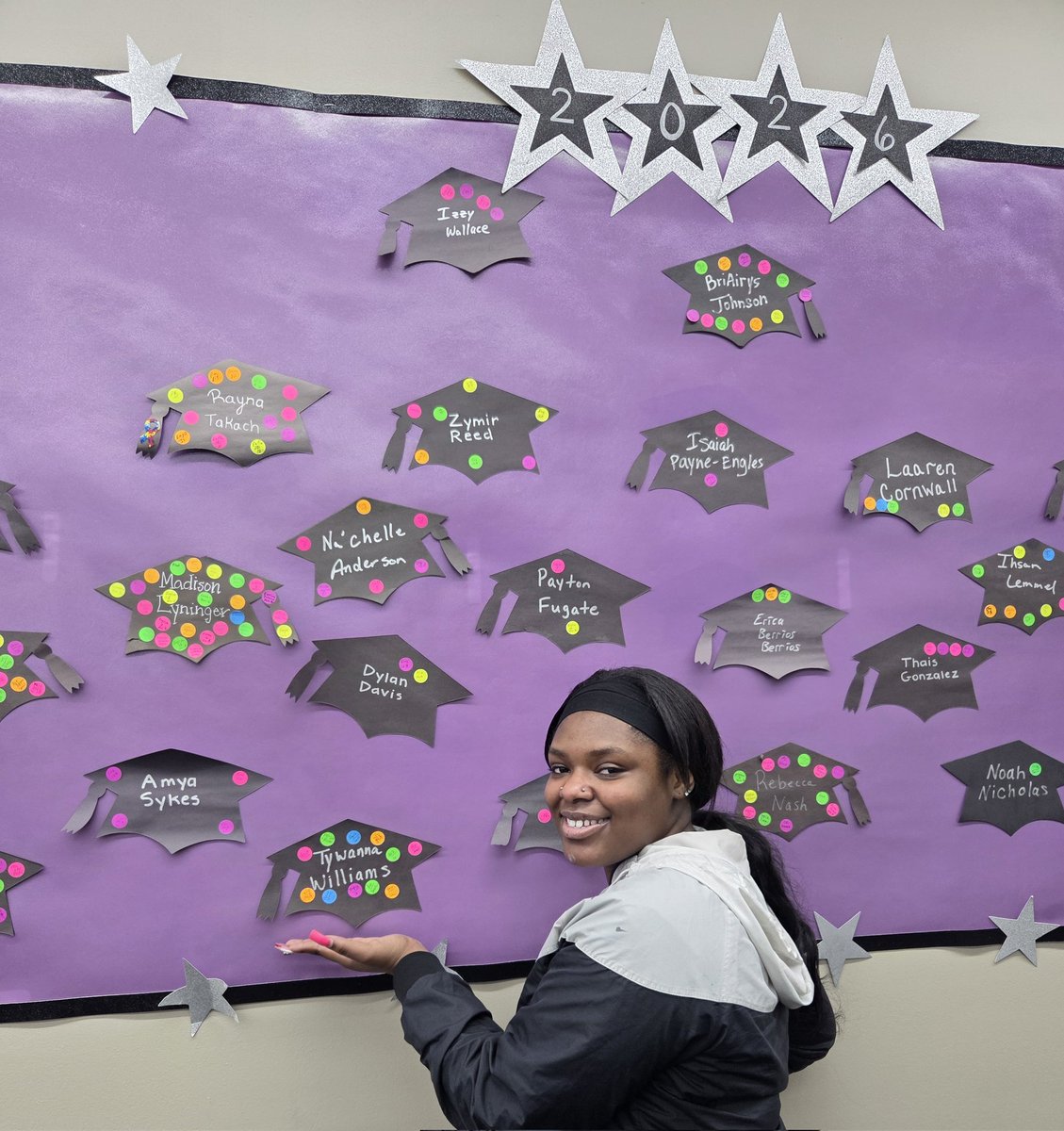 MVPMiddies's tweet image. CONGRATULATIONS TO MIDD STATE'S NEWEST 2026 GRADUATE, TWANNA WILLIAMS!! 
#MiddieRising 
#Twanna_IsRising 
#MiddiePride 
#MiddStateGrad 
#MiddStateFamily
@Central_MCSD
@RosaPTweets
@MMSMiddies
@MHSMiddieTweets