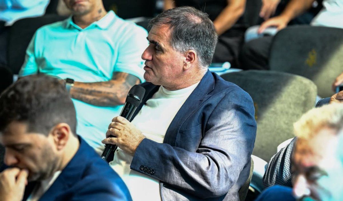 Fer Pujol tweet media