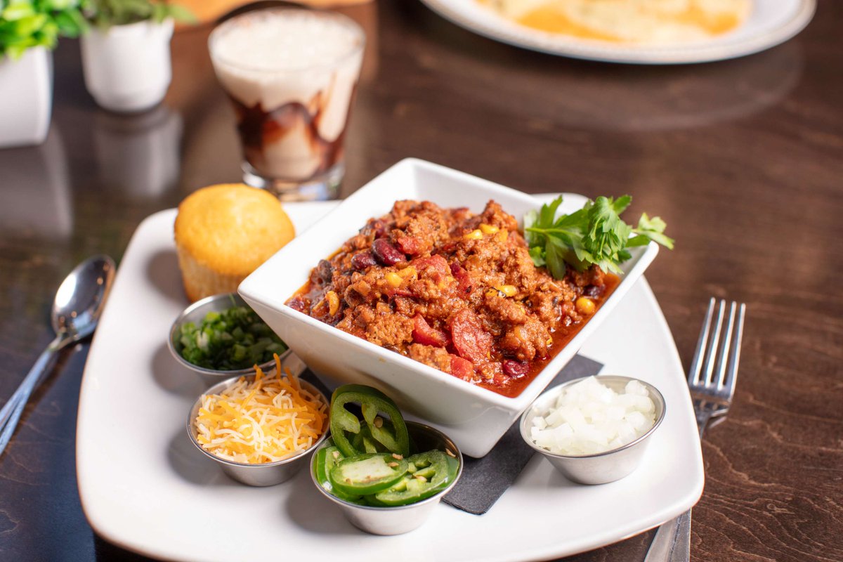 Hotel Colorado tweet media