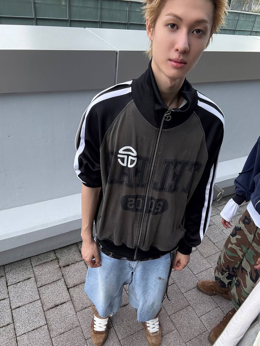 𝐒aja 𝕭ᦅყ𝘀 ✩聲𝄒 𝐅𝕒𝚂𝙷io͞𝙽 tweet media