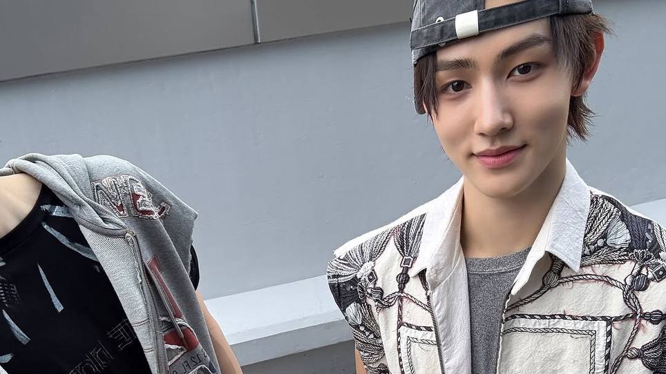 𝐒aja 𝕭ᦅყ𝘀 ✩聲𝄒 𝐅𝕒𝚂𝙷io͞𝙽 tweet media