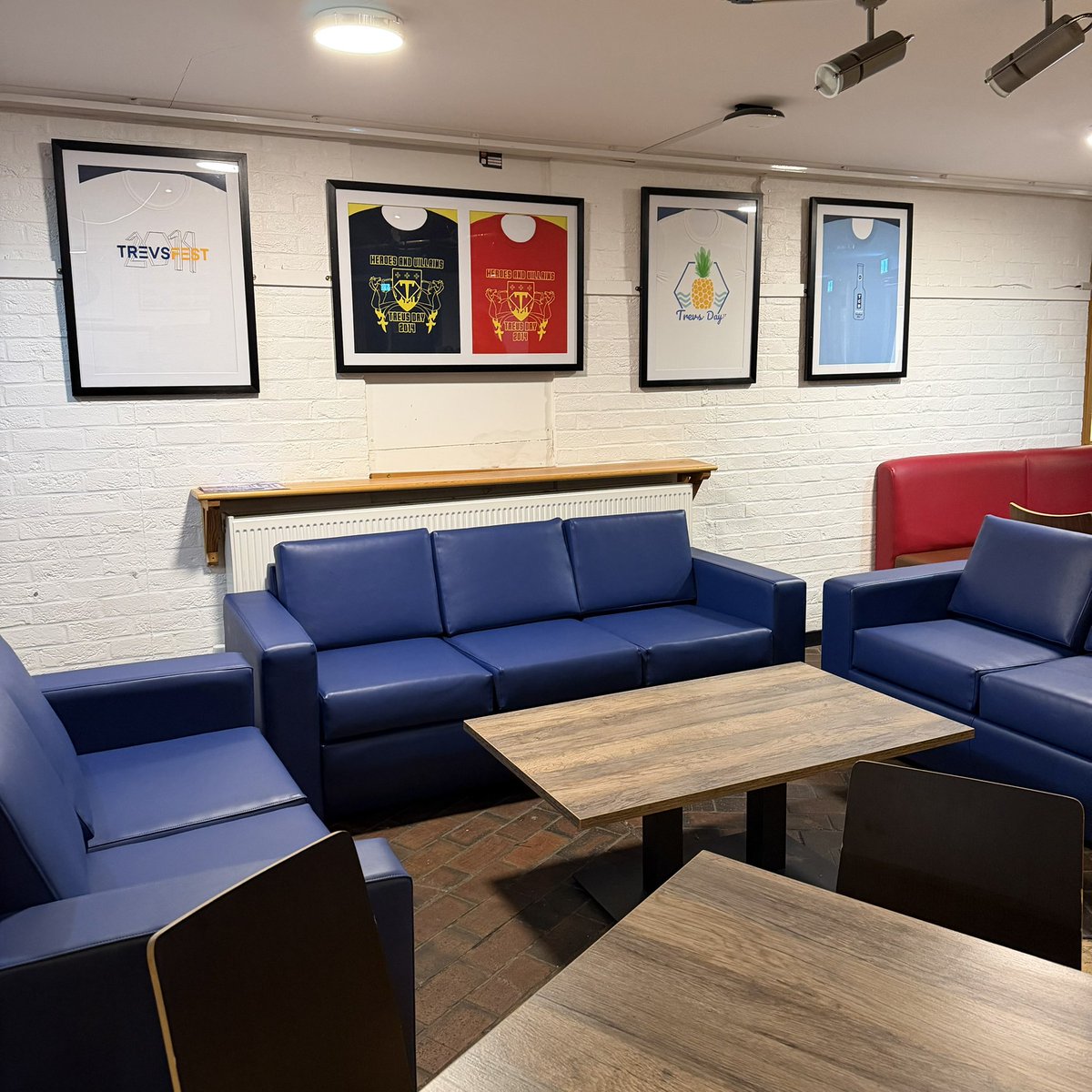 Trevelyan College tweet media