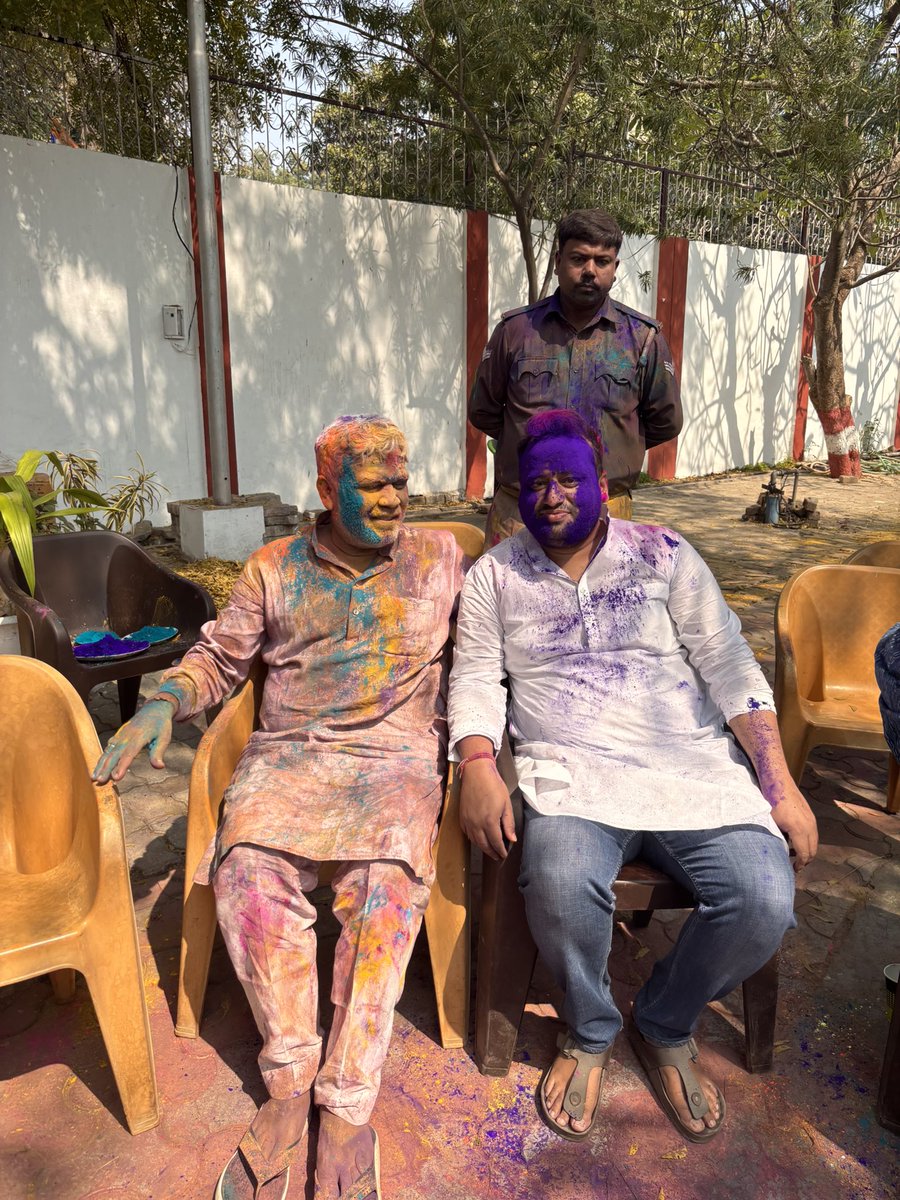 satyam02's tweet photo. Happy Holi🌈💦🙏🏻 https://t.co/ijsmqUrCES