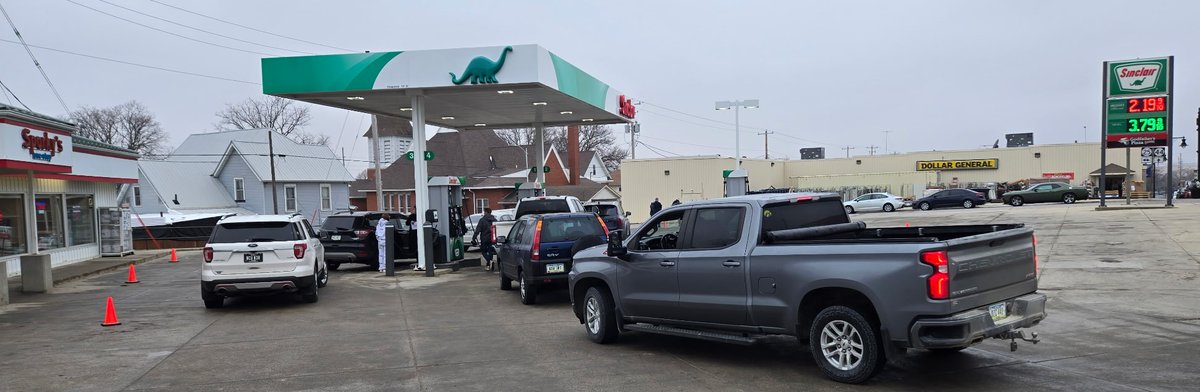 FUELINGIowa's tweet photo. Yesterday was a powerful reminder of what real relief looks like. 🚗⛽

FUELIowa and @AFPhq teamed up at Sparky's One Stop  in Guthrie Center to give drivers 80 cents off per gallon — keeping money in the pockets of hardworking Iowans.

At a time when families are already stretching every dollar, this event showed exactly why raising Iowa’s fuel tax is a bad idea. Higher fuel taxes don’t just hit at the pump — they raise the cost of groceries, commuting, and doing business across our state.

When inflation and affordability are the key issues facing consumers, Iowans deserve policies that lower costs, not increase them. Yesterday proved that when we work together, we can deliver real savings and real impact.

Let’s keep fighting for affordability and common-sense policies that provide solutions.  #togetherwefueliowa